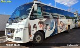 Ônibus Particulares 2B98 na cidade de Trindade, Goiás, Brasil, por Carlos Júnior. Número da foto: #12244238.