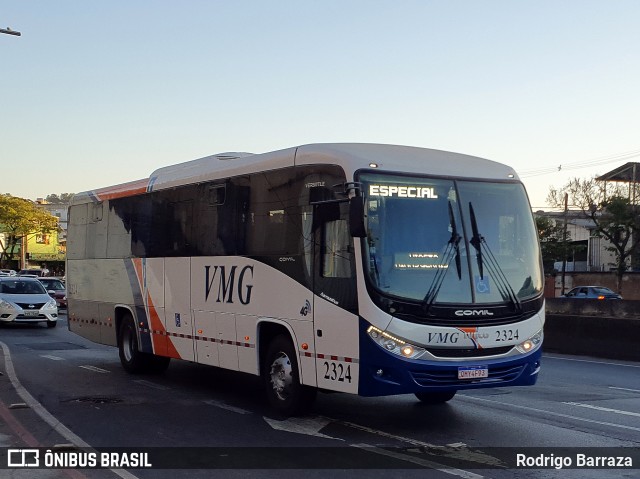 VMG - Viação Minas Gerais 2324 na cidade de Belo Horizonte, Minas Gerais, Brasil, por Rodrigo Barraza. Número da foto: #12246916.