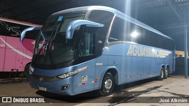 Viação Águia Branca 27590 na cidade de Montes Claros, Minas Gerais, Brasil, por José Alkmim. Número da foto: #12247774.