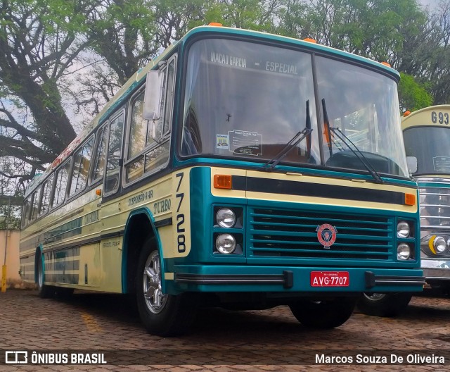 Viação Garcia 7728 na cidade de Londrina, Paraná, Brasil, por Marcos Souza De Oliveira. Número da foto: #12249095.