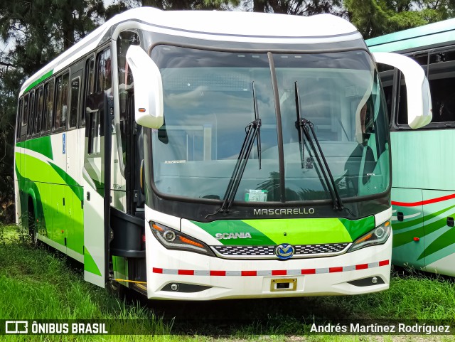 Las Juntas 00 na cidade de La Uruca, San José, San José, Costa Rica, por Andrés Martínez Rodríguez. Número da foto: #12248958.