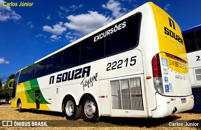 N Souza Transportes e Turismo 22215 na cidade de Trindade, Goiás, Brasil, por Carlos Júnior. Número da foto: #12247803.