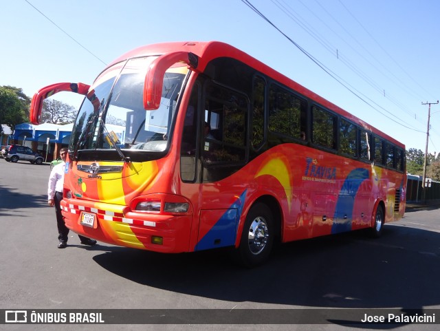 Travisa Herediana 00 na cidade de Pavas, San José, San José, Costa Rica, por Jose Palavicini. Número da foto: #12247392.