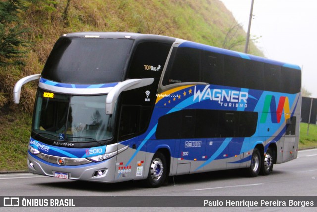 Wagner Turismo 2010 na cidade de Piraí, Rio de Janeiro, Brasil, por Paulo Henrique Pereira Borges. Número da foto: #12248927.