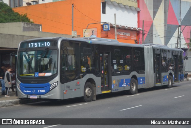 Sambaíba Transportes Urbanos 2 1781 na cidade de São Paulo, São Paulo, Brasil, por Nicolas Matheusz. Número da foto: #12247526.