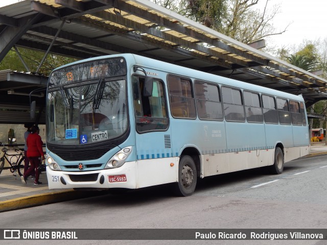 TransPessoal Transportes 251 na cidade de Rio Grande, Rio Grande do Sul, Brasil, por Paulo Ricardo  Rodrigues Villanova. Número da foto: #12248428.