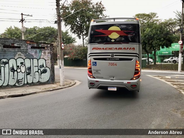 Viação Piracicabana 7054 na cidade de São Paulo, São Paulo, Brasil, por Anderson Abreu. Número da foto: #12250214.