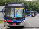 Viação Osasco 21.576 na cidade de Barueri, São Paulo, Brasil, por Ítalo Silva. Número da foto: #:id.