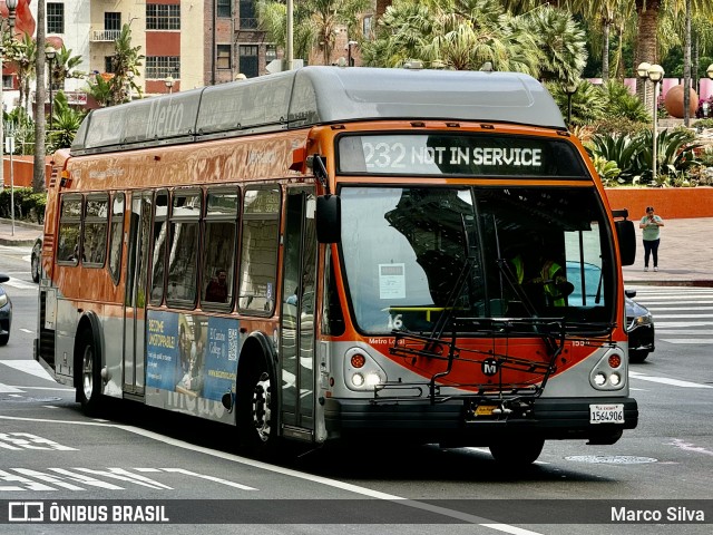 LACMTA - Los Angeles County Metropolitan Transportation Authority 1550 na cidade de Los Angeles, California, Estados Unidos, por Marco Silva. Número da foto: #12254843.