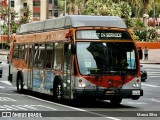 LACMTA - Los Angeles County Metropolitan Transportation Authority 1550 na cidade de Los Angeles, California, Estados Unidos, por Marco Silva. Número da foto: #12254843.
