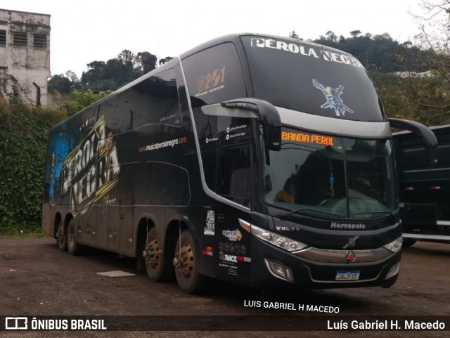 Banda Pérola Negra  na cidade de Seara, Santa Catarina, Brasil, por Luís Gabriel H. Macedo. Número da foto: #12255946.