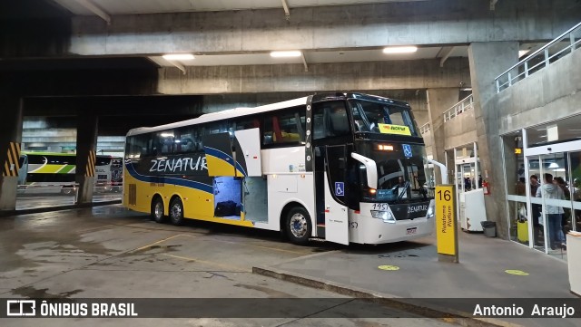 Zenatur Turismo 1957 na cidade de Paraná, Brasil, por Antonio  Araujo. Número da foto: #12256389.