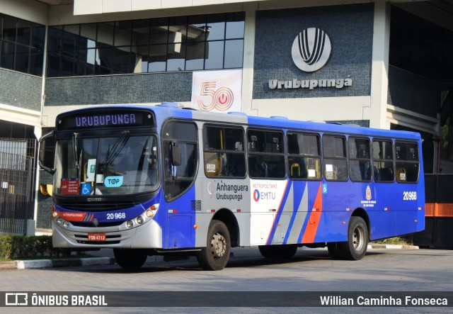 Auto Viação Urubupungá 20.968 na cidade de Santana de Parnaíba, São Paulo, Brasil, por Willian Caminha Fonseca. Número da foto: #12256093.