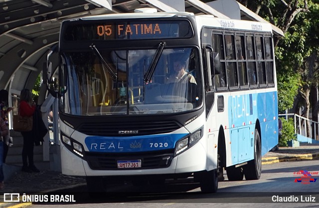 Viação Real - Varginha 7020 na cidade de Varginha, Minas Gerais, Brasil, por Claudio Luiz. Número da foto: #12258577.