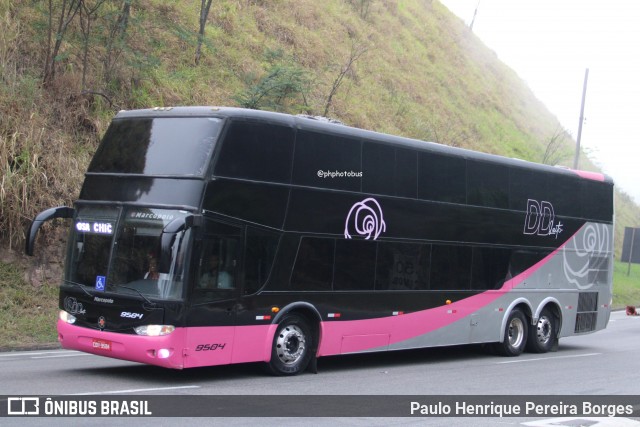 Rosa Chic Turismo 9504 na cidade de Piraí, Rio de Janeiro, Brasil, por Paulo Henrique Pereira Borges. Número da foto: #12257897.