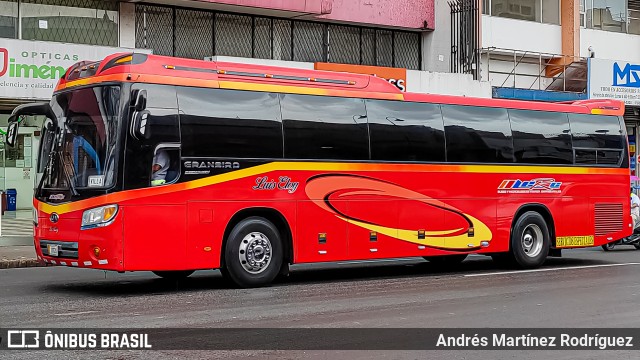 LERC 50 na cidade de Hospital, San José, San José, Costa Rica, por Andrés Martínez Rodríguez. Número da foto: #12259210.