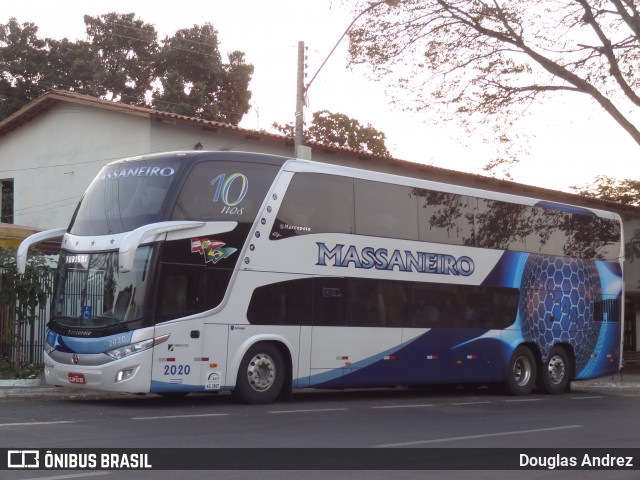 Massaneiro Turismo 2020 na cidade de Trindade, Goiás, Brasil, por Douglas Andrez. Número da foto: #12261535.