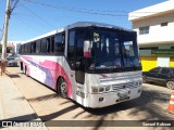 Ônibus Particulares 4000 na cidade de Brasília de Minas, Minas Gerais, Brasil, por Samuel Robson. Número da foto: #12260098.