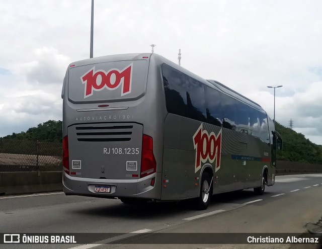 Auto Viação 1001 RJ 108.1235 na cidade de Rio Bonito, Rio de Janeiro, Brasil, por Christiano Albernaz. Número da foto: #12216264.