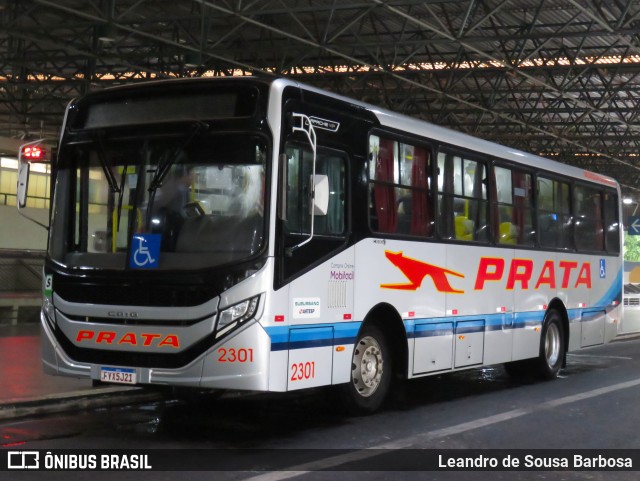 Expresso de Prata 2301 na cidade de Bauru, São Paulo, Brasil, por Leandro de Sousa Barbosa. Número da foto: #12217845.
