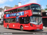 Stagecoach 82037 na cidade de Romford, Essex, Inglaterra, por Fábio Takahashi Tanniguchi. Número da foto: #12217111.
