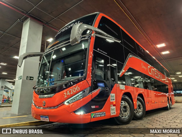 Catedral Turismo 24206 na cidade de Belo Horizonte, Minas Gerais, Brasil, por MAXI MORAIS. Número da foto: #12264301.
