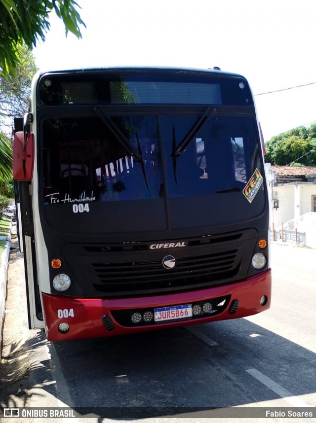 Ônibus Particulares 004 na cidade de Mocajuba, Pará, Brasil, por Fabio Soares. Número da foto: #12263187.