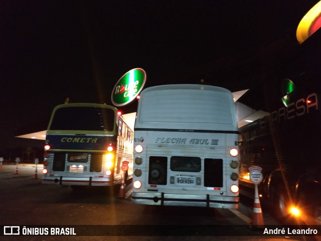 Ônibus Particulares 6761 na cidade de Limeira, São Paulo, Brasil, por André Leandro. Número da foto: #12263262.