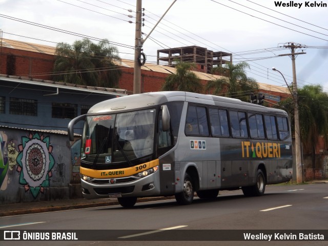 Viação Itaqueri 300 na cidade de Piracicaba, São Paulo, Brasil, por Weslley Kelvin Batista. Número da foto: #12265556.