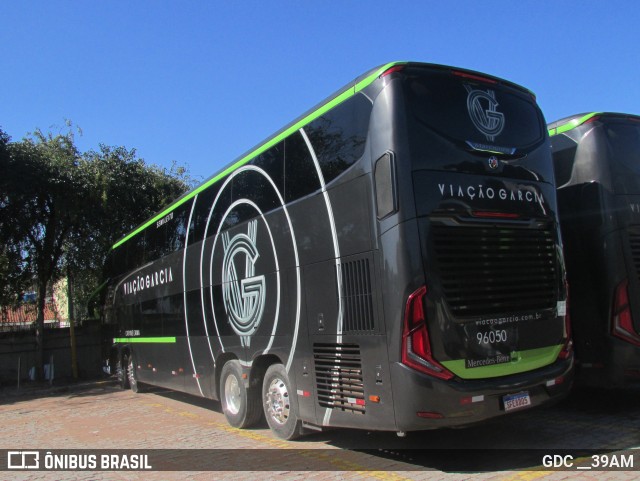 Viação Garcia 96050 na cidade de Curitiba, Paraná, Brasil, por GDC __39AM. Número da foto: #12265830.