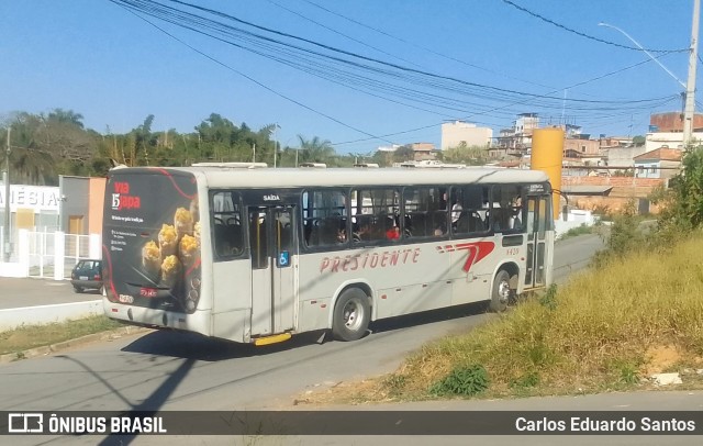 Viação Presidente 8420 na cidade de São João del Rei, Minas Gerais, Brasil, por Carlos Eduardo Santos. Número da foto: #12264701.