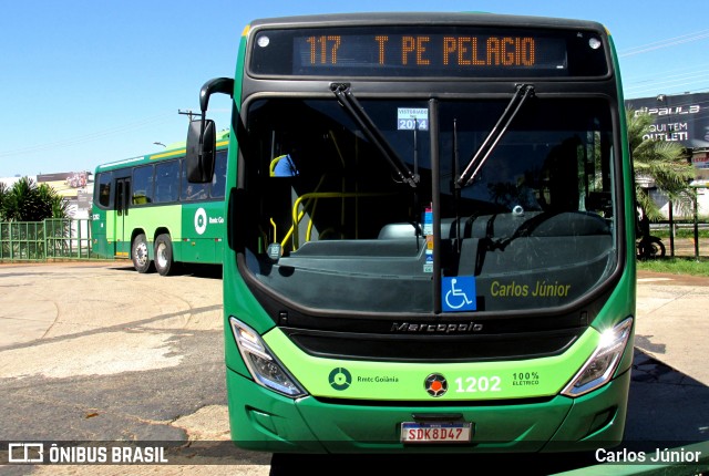 Metrobus 1202 na cidade de Goiânia, Goiás, Brasil, por Carlos Júnior. Número da foto: #12267483.