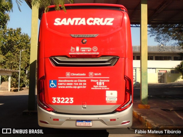 Viação Santa Cruz 33223 na cidade de Três Corações, Minas Gerais, Brasil, por Fábio Mateus Tibúrcio. Número da foto: #12267982.