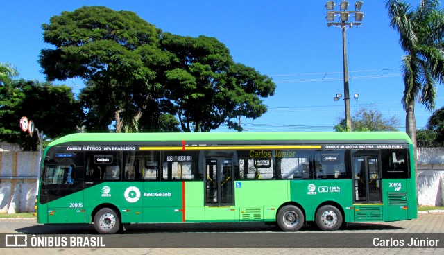 HP Transportes Coletivos 20806 na cidade de Goiânia, Goiás, Brasil, por Carlos Júnior. Número da foto: #12268137.