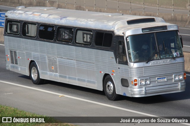 Motorhomes 7A42 na cidade de Resende, Rio de Janeiro, Brasil, por José Augusto de Souza Oliveira. Número da foto: #12269329.