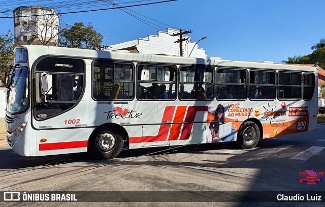 Trectur 1002 na cidade de Três Corações, Minas Gerais, Brasil, por Claudio Luiz. Número da foto: #12269372.