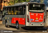 Pêssego Transportes 4 7225 na cidade de São Paulo, São Paulo, Brasil, por Erik Silva. Número da foto: #:id.
