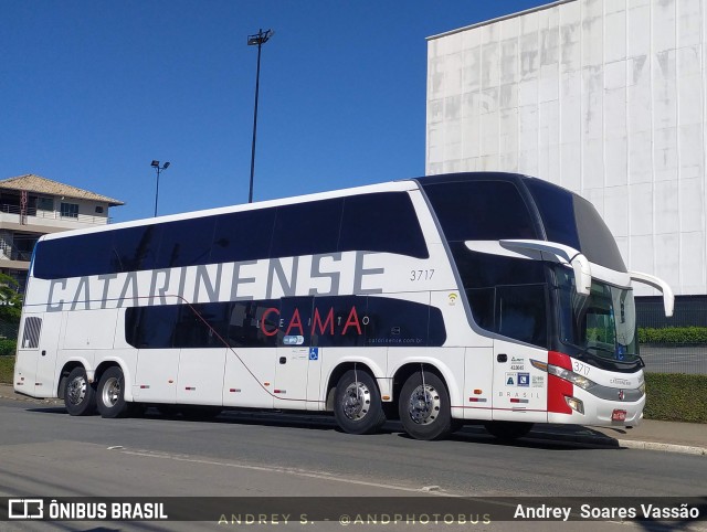 Auto Viação Catarinense 3717 na cidade de Balneário Camboriú, Santa Catarina, Brasil, por Andrey  Soares Vassão. Número da foto: #12270116.
