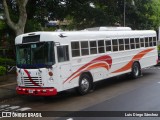 Arnoldo Ocampo 42 na cidade de Heredia, Heredia, Heredia, Costa Rica, por Luis Diego Sánchez. Número da foto: #12270849.