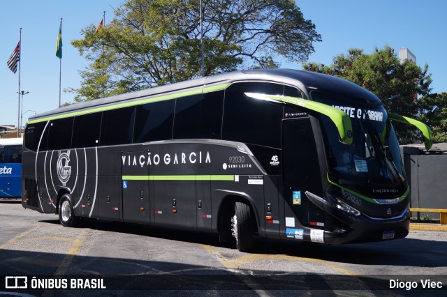 Viação Garcia 92030 na cidade de Sorocaba, São Paulo, Brasil, por Diogo Viec. Número da foto: #12273565.