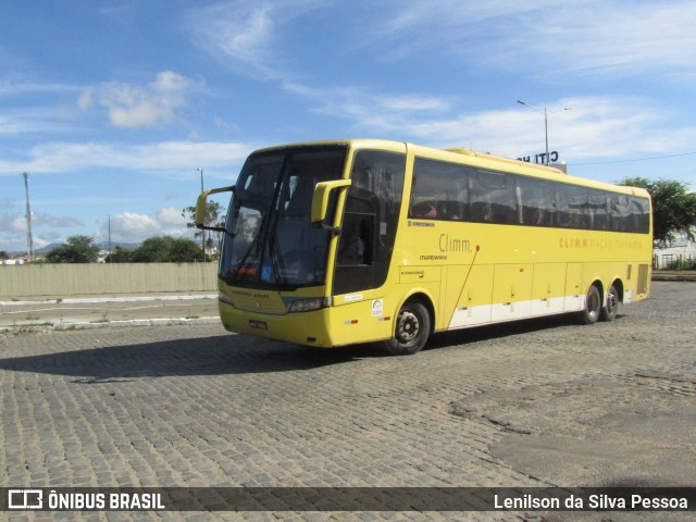 Viação Itapemirim 9553 na cidade de Caruaru, Pernambuco, Brasil, por Lenilson da Silva Pessoa. Número da foto: #12274201.