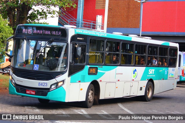 Autotrans Transportes Urbanos e Rodoviários 8423 na cidade de Uberlândia, Minas Gerais, Brasil, por Paulo Henrique Pereira Borges. Número da foto: #12274483.