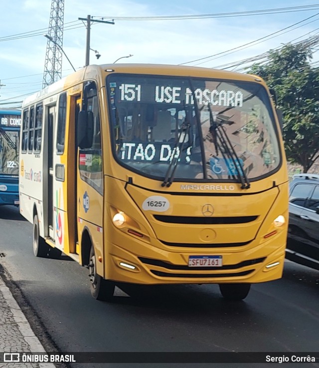 Expresso Santa Paula 16257 na cidade de Vitória, Espírito Santo, Brasil, por Sergio Corrêa. Número da foto: #12272902.