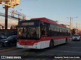 Buses Omega 7018 na cidade de Puente Alto, Cordillera, Metropolitana de Santiago, Chile, por Benjamín Tomás Lazo Acuña. Número da foto: #12274248.