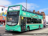 Ensignbus Company 365 na cidade de Southend on Sea, Essex, Inglaterra, por Fábio Takahashi Tanniguchi. Número da foto: #12273873.