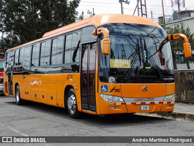 TRC 00 na cidade de Cartago, Cartago, Costa Rica, por Andrés Martínez Rodríguez. Número da foto: #12276582.