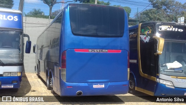 Ônibus Particulares 11855 na cidade de Belo Horizonte, Minas Gerais, Brasil, por Antonio Silva. Número da foto: #12275213.