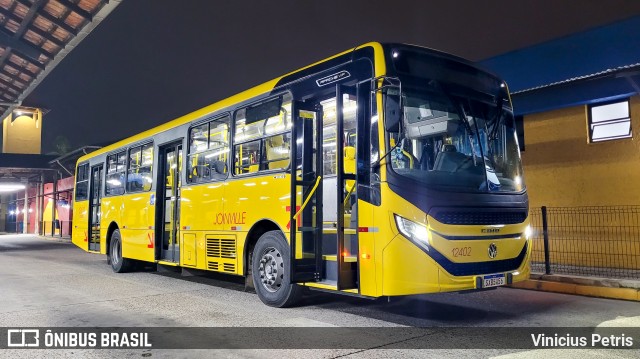 Gidion Transporte e Turismo 12402 na cidade de Joinville, Santa Catarina, Brasil, por Vinicius Petris. Número da foto: #12275235.