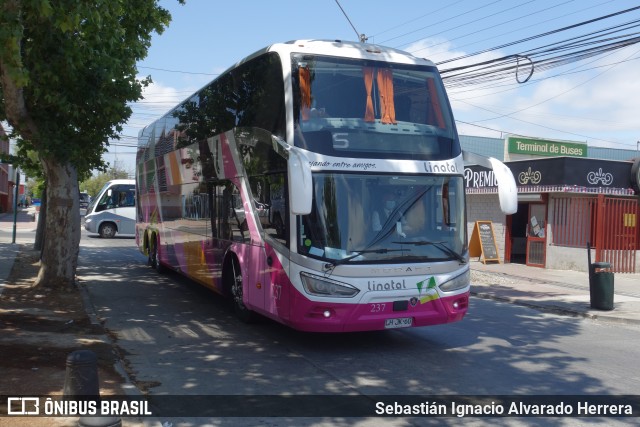 Buses Linatal 237 na cidade de Talca, Talca, Maule, Chile, por Sebastián Ignacio Alvarado Herrera. Número da foto: #12277454.