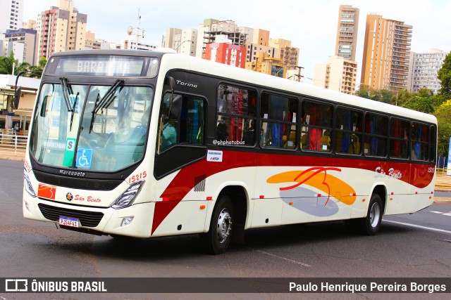 Viação São Bento Ribeirão Preto 15215 na cidade de Ribeirão Preto, São Paulo, Brasil, por Paulo Henrique Pereira Borges. Número da foto: #12276911.